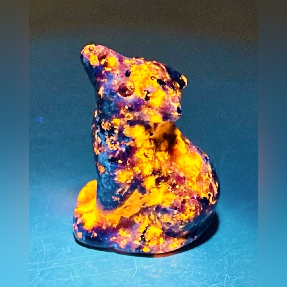 UV Howling Wolf